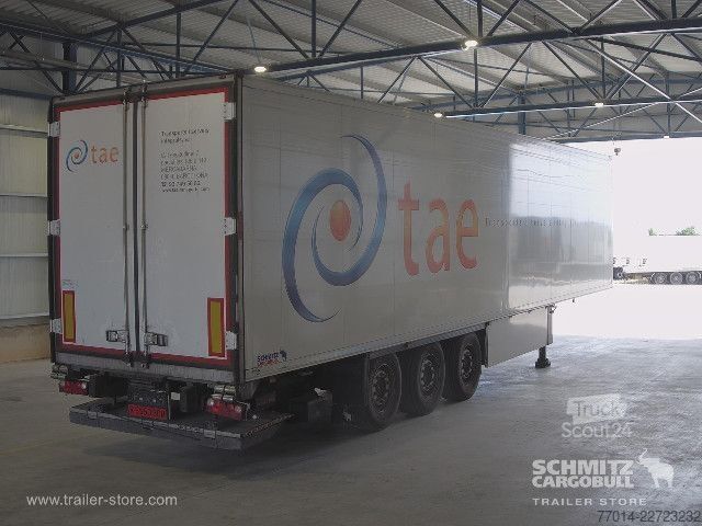 Semi-reboque frigorífico Schmitz Cargobull Reefer Standard Taillift