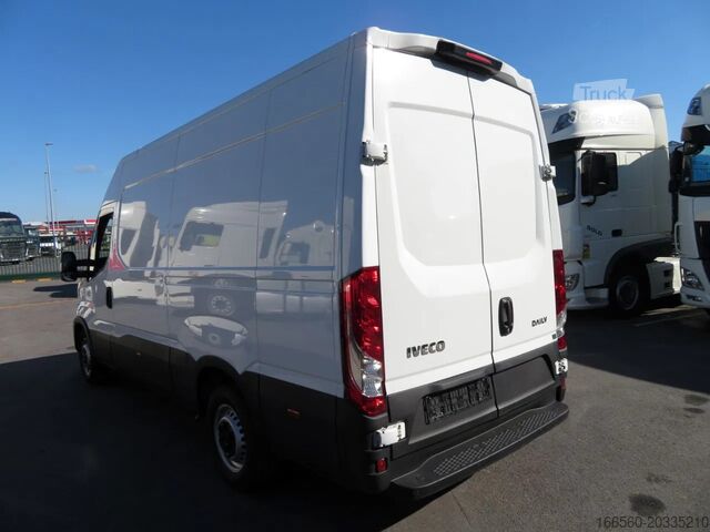 Bestelbus Iveco DAILY 35 S 16