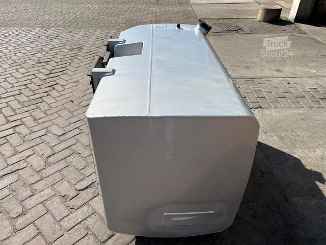 Réservoir de carburant DAF Brandstoftank Diesel 720L 025595