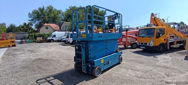 ножичний підйомник Genie GS4047 - 13,7m - electric