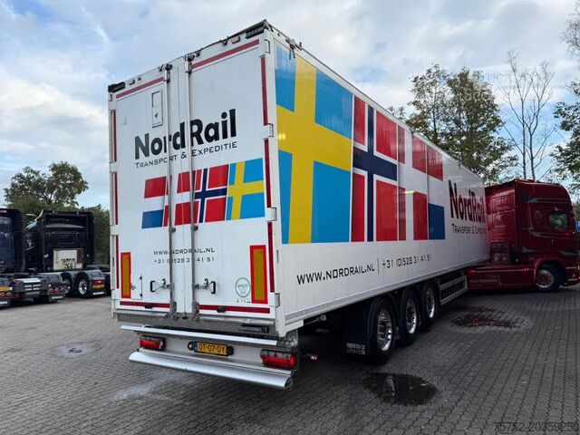 Vloer verplaatsen Kraker 2X K-Force 92m3 Alcoa SAF Tyrepilot Liftas 8MM ...