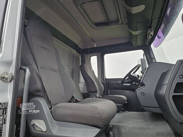 Bavul MAN 26.390 TGA 6X2 TAILLIFT