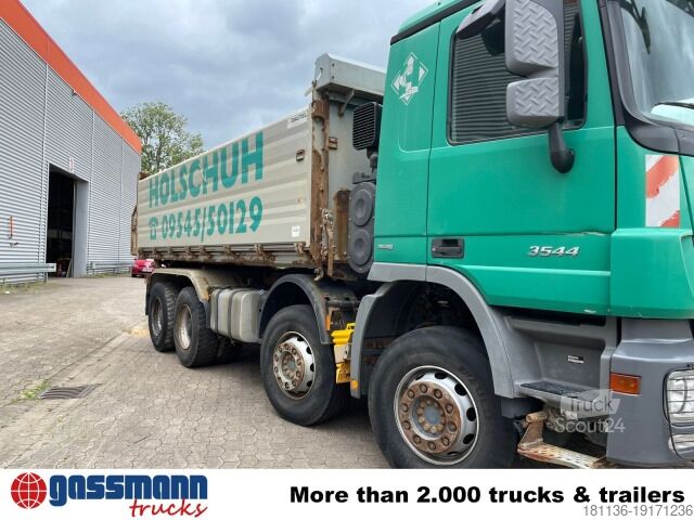 Sklápač Mercedes-Benz Actros MP III 3544/8x4/4, 3 Pedale