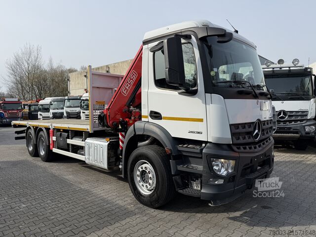 Plato nákladné auto Mercedes-Benz Arocs 2636 6X4 Kran Fassi F155