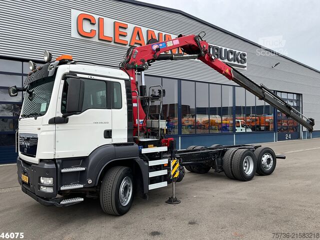 Fahrgestell mit Fahrerhaus Man TGS 26.320 HMF 18 Tonmeter laadkraan