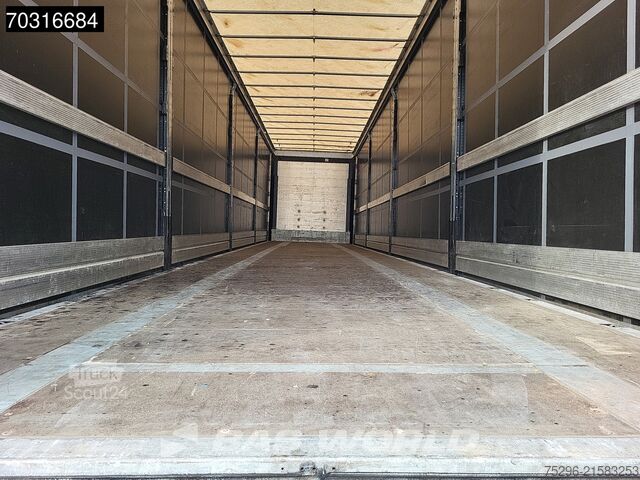 Schiebeplanen Schmitz SCB*S3T 3 axles Coil Palletkist