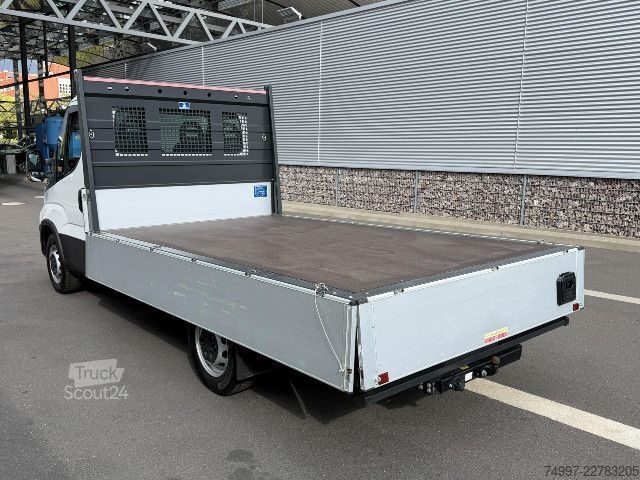Fourgon pick-up IVECO 35S14E / 3,5T AHK / LED / Klima