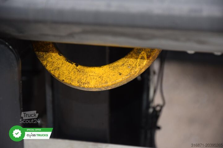 Semirimorchio frigorifero KRONE SDR Cool Liner FP 60 ThermoKing SLXi 300