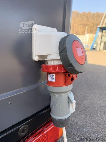 Verkaufswagen/ Foodtruck/ Food Truck Renault Food Truck, Imbisswagen, NEU, REDUZIERT