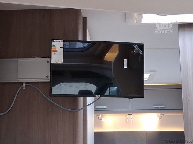 Half-integraal camper CARADO Edition25 T Ford 449 *Assistenz-Paket*