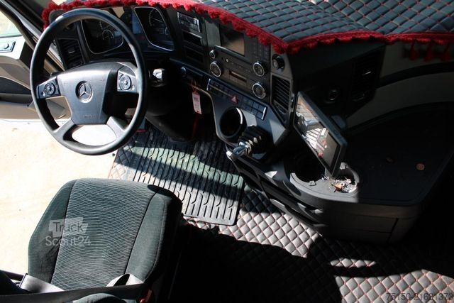 Cap tractor voluminos MERCEDES-BENZ 1845 4x2 LL - BigSpace - 2 x Tank Nr.: 966