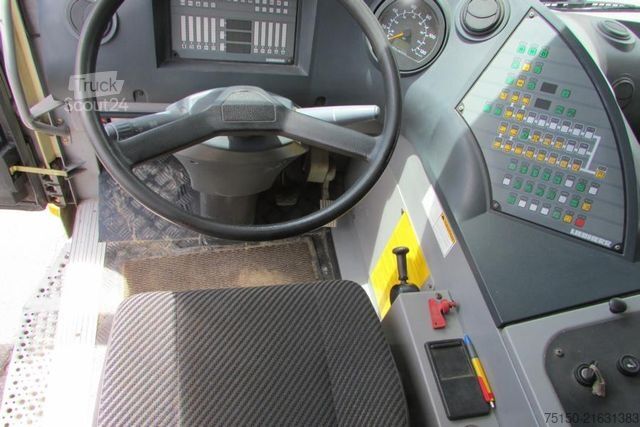 Truck mounted crane LIEBHERR LTM 1250 12x8x10 Kran 250 to Nr.: 706