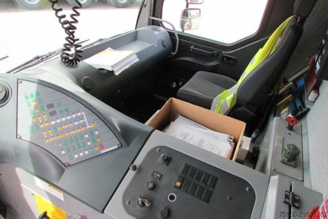 Truck mounted crane LIEBHERR LTM 1250 12x8x10 Kran 250 to Nr.: 706