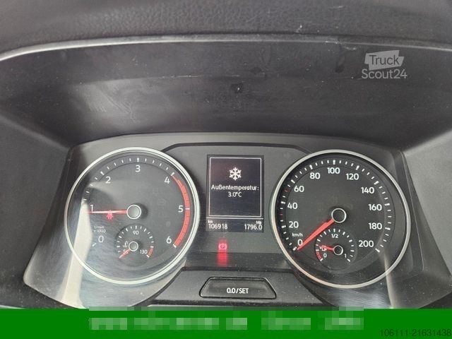 Kleinbus VW Crafter 35 mittellang Hoch FWD Bott/Ahk.3,0t