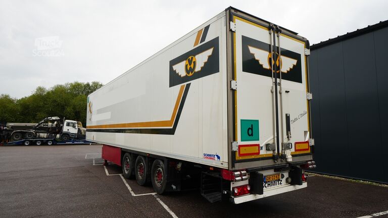 Chladená/mrazená preprava Schmitz Cargobull 3 AXLE FRIGO TRAILER WITH THERMO KING SLXi