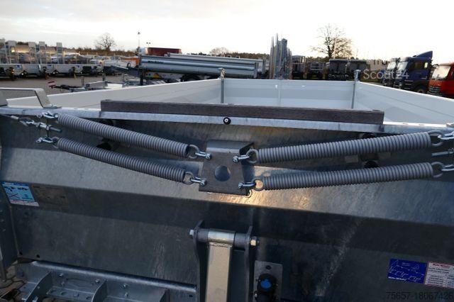 Tresidigt tippvagnssläp MÜLLER-MITTELTAL 18 to. Tand.-Stahl - Strong -3 Seiten mit Rampen