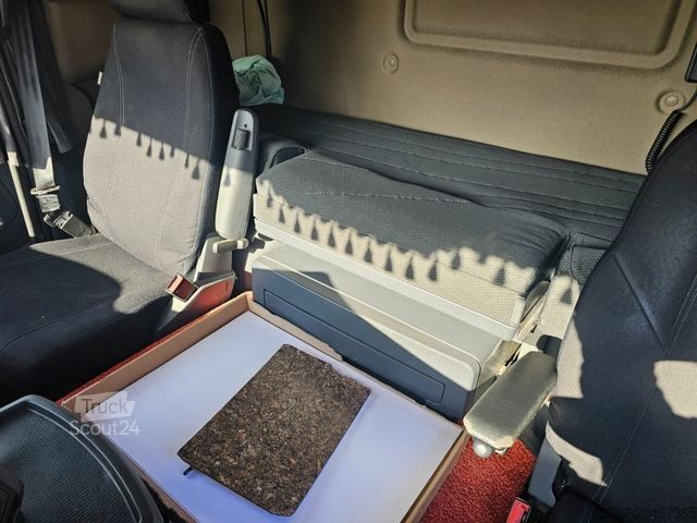 Flatbed truck with tarp SCANIA G410 Volumen, Edscha, Hubdach+Tandemhänger