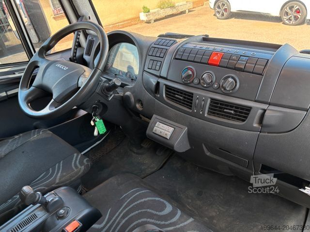 Valníkový nákladní automobil s plachtou IVECO Eurocargo 100E21 E6 LBW-Bär  Klima,