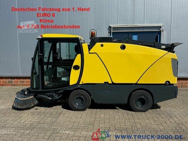 Balayeuse de voirie Johnston Bucher Johnston Sweeper CX202 mit EURO 6 Klima