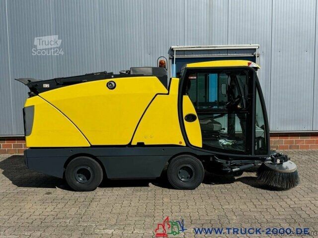 Balayeuse de voirie Johnston Bucher Johnston Sweeper CX202 mit EURO 6 Klima