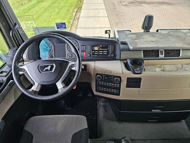 Minibus MAN 18.460 TGX