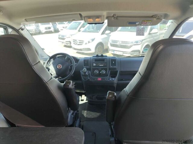 Caravane/camping-car Fiat Weinsberg Carabus 600 K  | 4 Posti Letto | Completamente Attrezzato