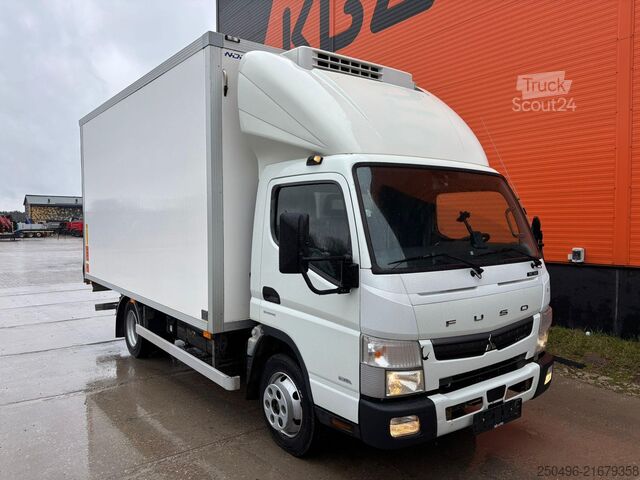 Trasporto refrigerato/congelato Mitsubishi Fuso Canter 4x2 THERMOKING V-500 Max / BOX L=43...