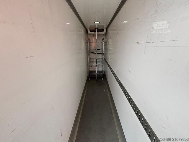 Trasporto refrigerato/congelato Mitsubishi Fuso Canter 4x2 THERMOKING V-500 Max / BOX L=43...