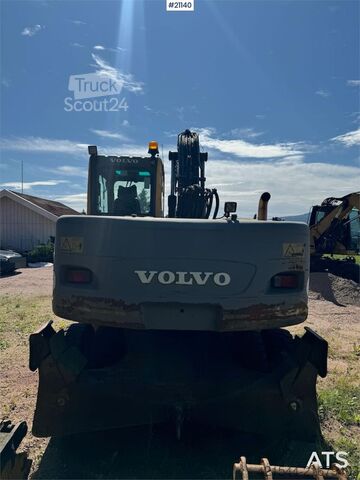 Ratinis ekskavatorius Volvo EW160B Wheel excavator w/ tilt and bucket