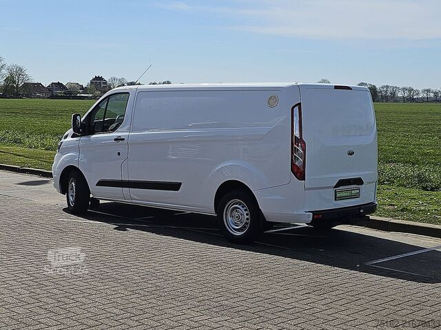 Camioneta familiar de techo alto FORD TRANSIT CUSTOM 2.0 L2H1 Navi Trekhaak!