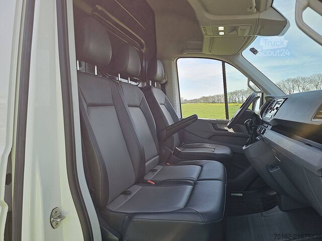 Magastetős kombi VOLKSWAGEN CRAFTER 35 2.0 L3H3 140Pk Automaat!