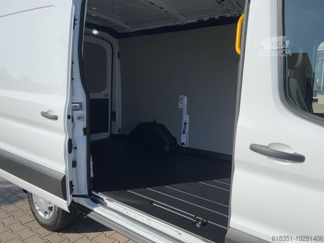 Panelová dodávka FORD TRANSIT 330 L2 H2 Kasten LKW Trend 96 kW