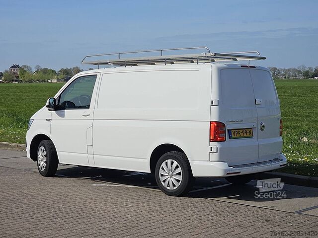 Station wagon con tetto alto VW TRANSPORTER 2.0 TDI L1H1 150Pk Automaat!