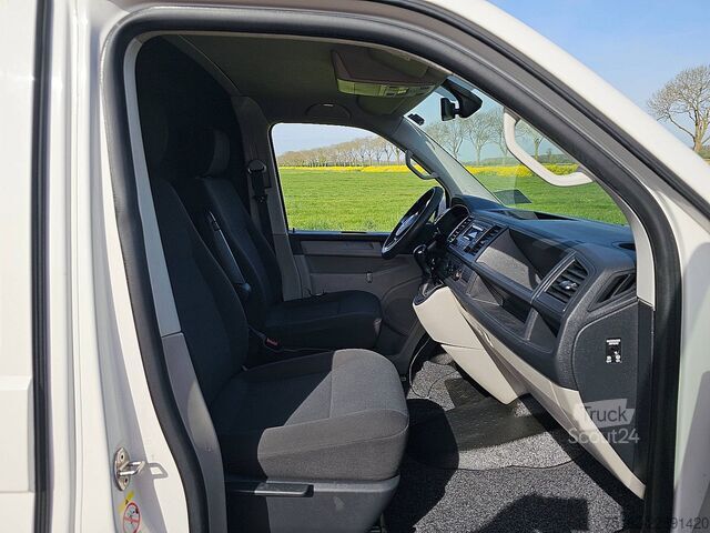 Station wagon con tetto alto VW TRANSPORTER 2.0 TDI L1H1 150Pk Automaat!