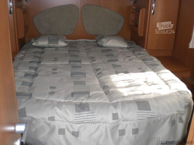 Camping-car intégré Pilote Explorateur G742 LCE