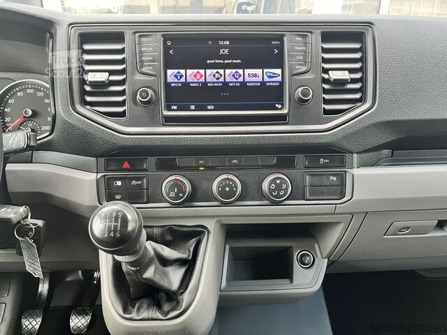Karavan sa visokim krovom Volkswagen Crafter 35 2.0 TDI L3H2 Airco Cruise Bleutooth ...