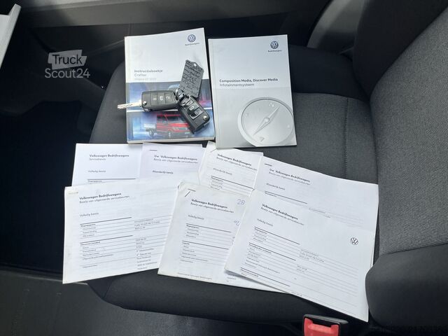 Karavan sa visokim krovom Volkswagen Crafter 35 2.0 TDI L3H2 Airco Cruise Bleutooth ...