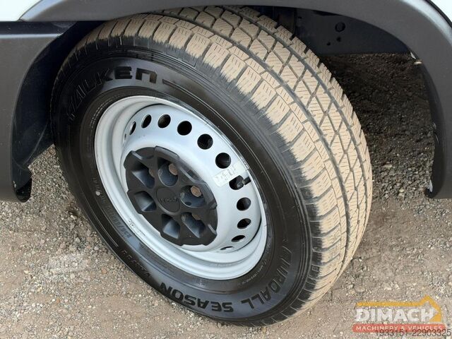 Bestelbus Iveco Daily 35S18 3.0 180pk - L2H2 - Automaat - Trekh...