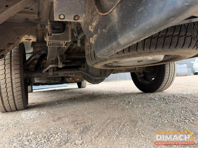 Bestelbus Iveco Daily 35S18 3.0 180pk - L2H2 - Automaat - Trekh...