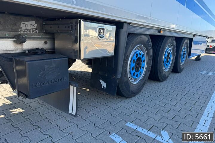 Gekoeld/bevroren transport Schmitz Cargobull SCB/S3B / Carrier Vector 1550 / Taillift / Pall...