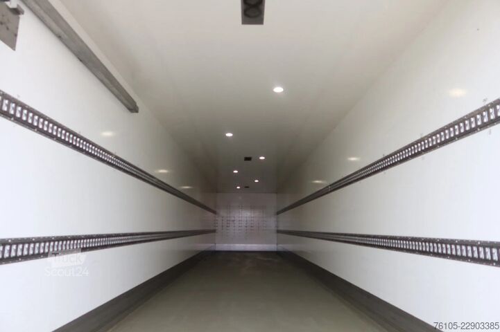 Estándar-SZM MAN TGM 15.290 Trekker + Heiwo city trailer geisole...