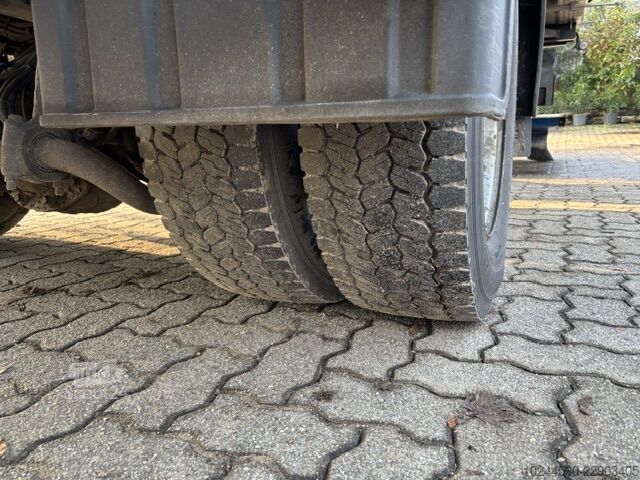 Camion frigorifique MAN Blumen LKW MAN TGL 12.250