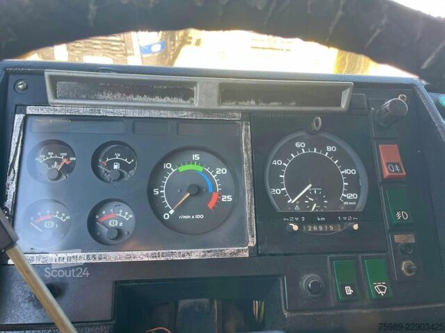 Cisterna Volvo F 12 15000 L 3 COMPARTMENTS, HANDGESCHAKELD, ADR
