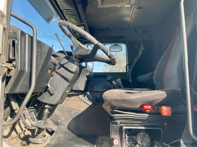 Cisterna Volvo F 12 15000 L 3 COMPARTMENTS, HANDGESCHAKELD, ADR