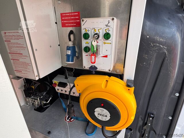 Aerial work platform Renault Master Steiger France Elevateur 142 TPFc