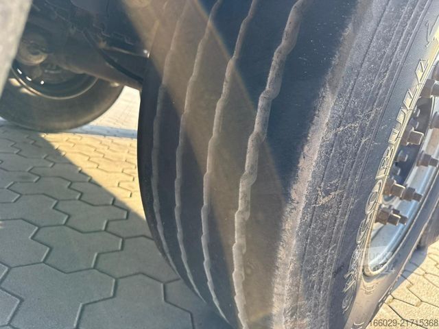 Kipper Auflieger SCHMITZ CARGOBULL SKI 24 SL 6.8 Alu Kipper 50m³ Top Zustand