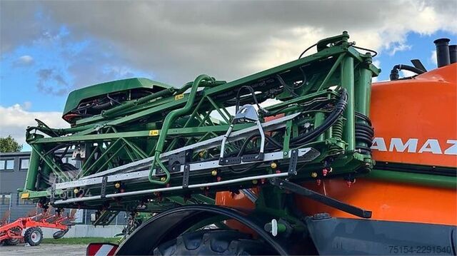 Pulvérisateur agricole Amazone UX5201 Super 27m