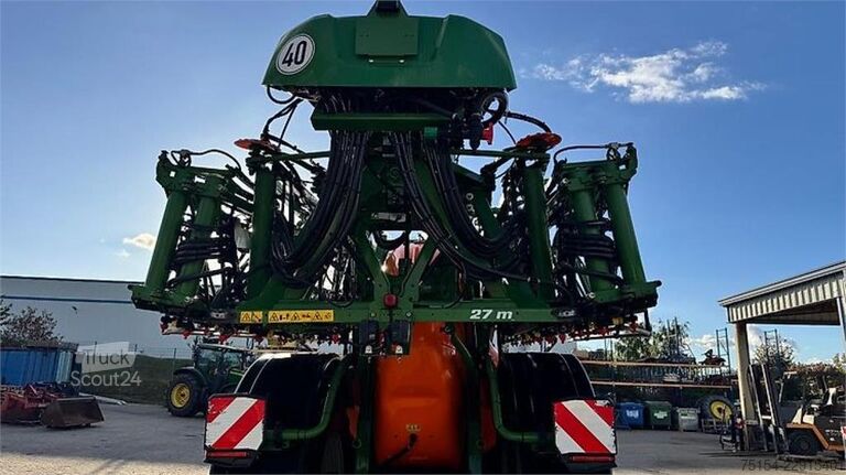 Pulvérisateur agricole Amazone UX5201 Super 27m