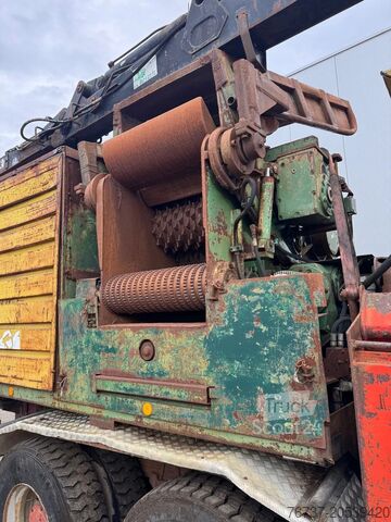 Iveco Turbotech 260-30-HOUTVERSNIPPERAAR-BROYEUR A BOIS Iveco Turbotech **260-30-WOOD CHIPPER-BROYEUR A BOIS**