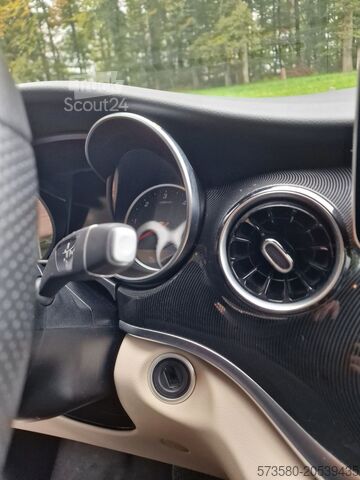 Van Mercedes Marco Polo 250d | Luxus Camper 2 Schlafplätze | Küche + Aufstelldach